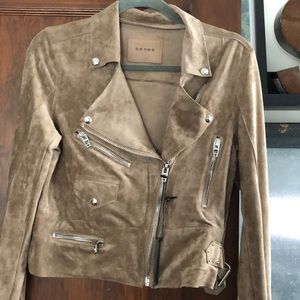 Blanknyc super soft moto jacket. Has a suade feel. NWT. Size small.